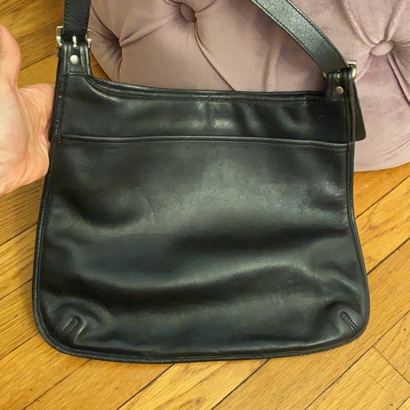 Coach Brand leather authentic vintage coach saddlebag nice - Picture 6 of 7